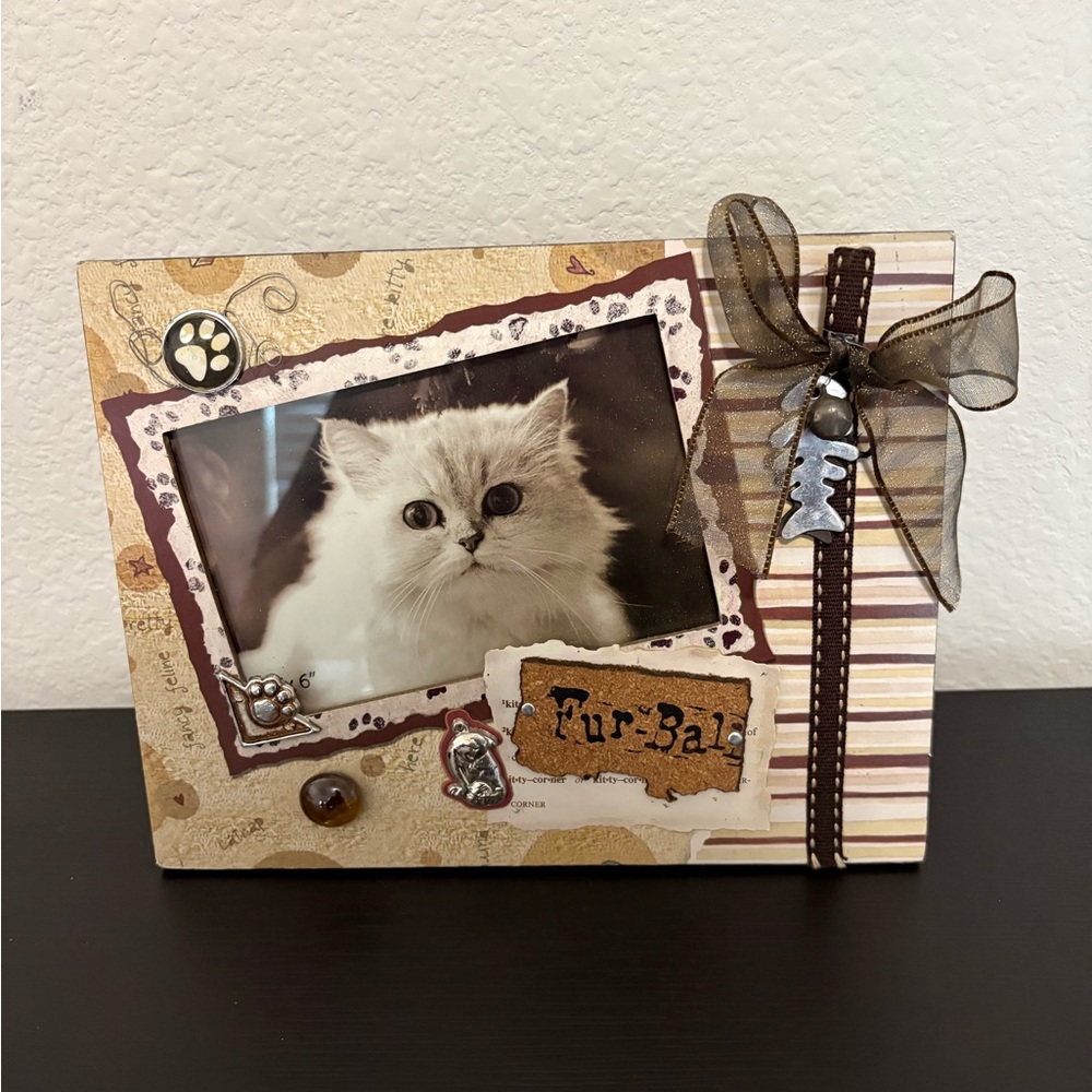 Key point Cat picture frame scrapbook vibes. New - Picture 1 of 6
